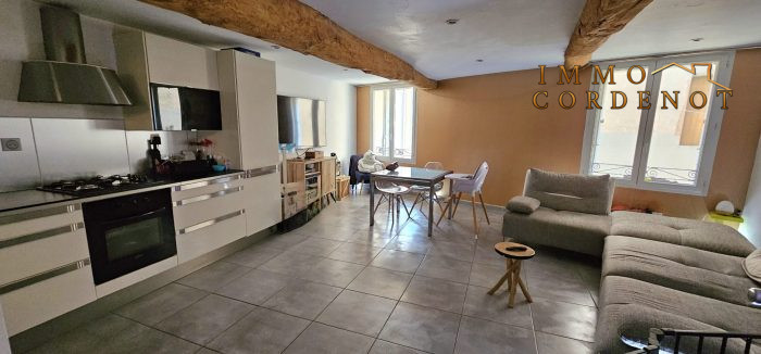 Appartement à vendre, 3 pièces - Flassans-sur-Issole 83340