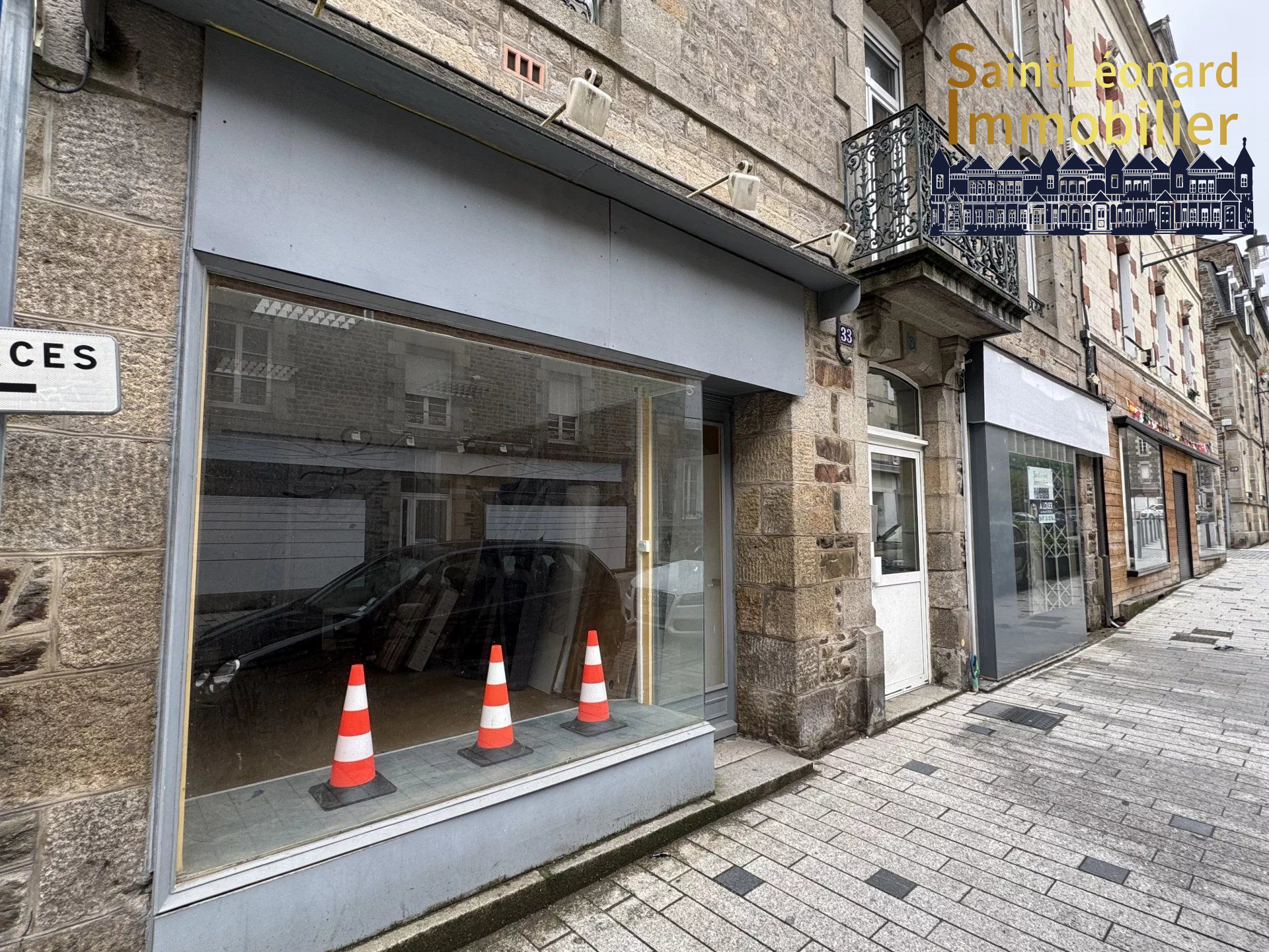 Location annuelle Commerce FOUGERES 35300 Ille et Vilaine FRANCE