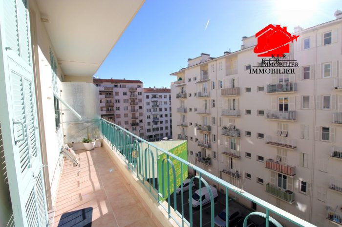 Appartement à vendre, 2 pièces - Nice 06100