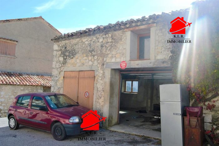 Maison mitoyenne 1 côté à vendre, 2 pièces - Caille 06750