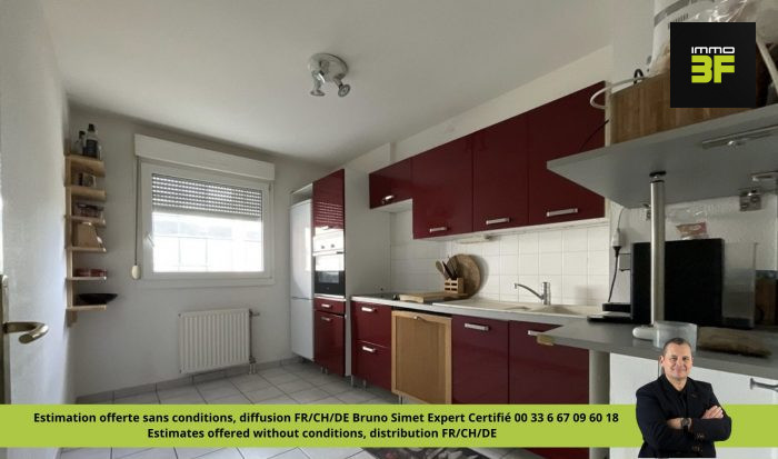 Apartment for sale, 4 rooms - Saint-Louis 68300