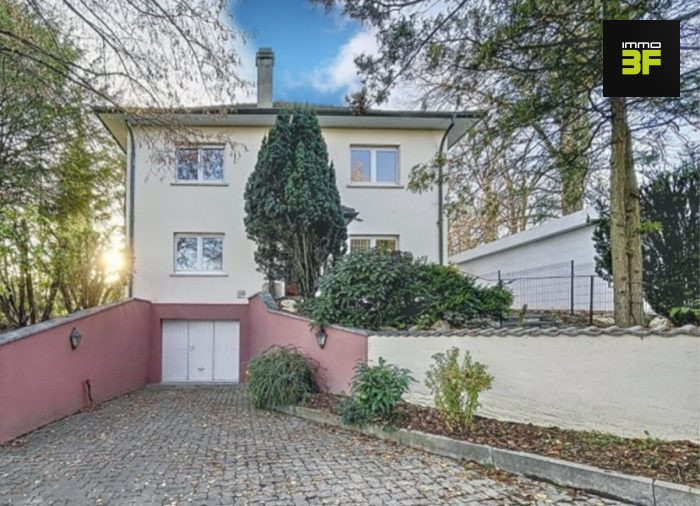 Doppelhaushälfte 1 seite zu verkaufen, 3 Teile - Hégenheim 68220