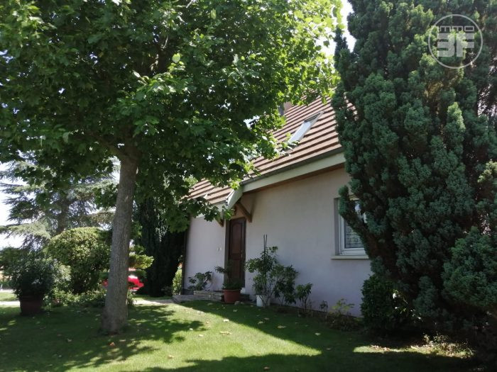 Detached house for sale, 5 rooms - Munchhouse 68740