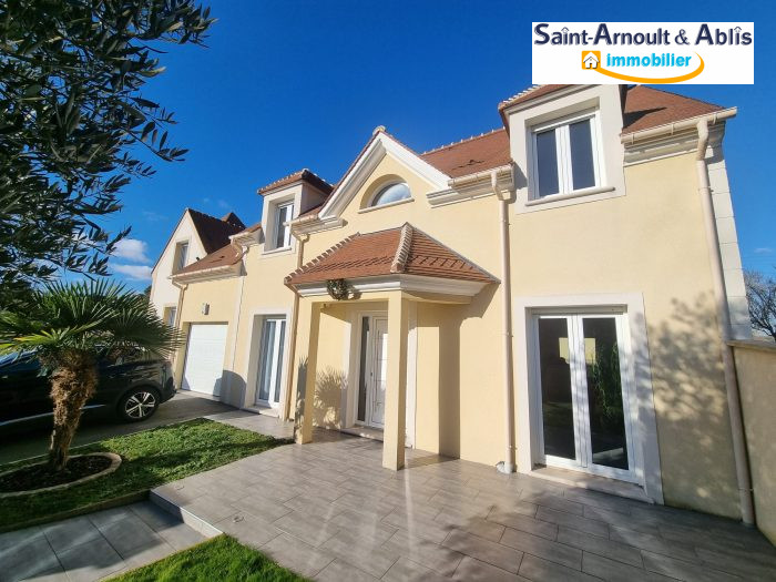Vente Maison/Villa SAINT-ARNOULT-EN-YVELINES 78730 Yvelines FRANCE