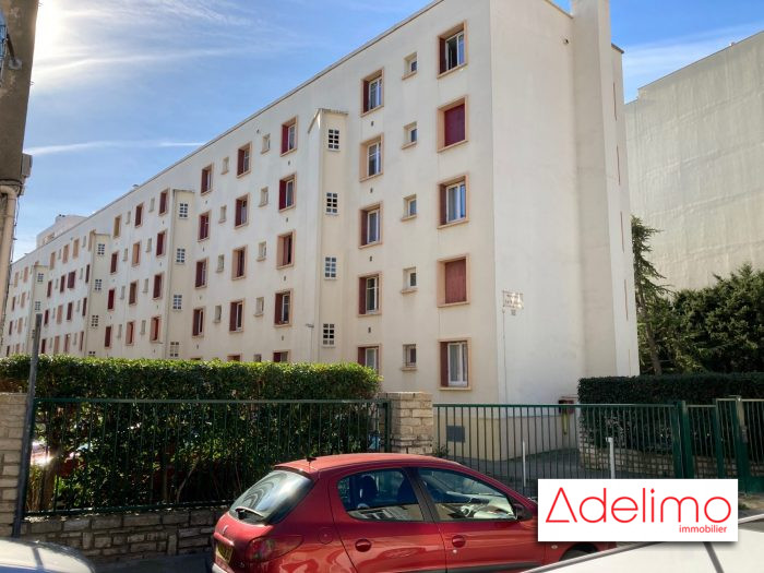 Appartement à vendre, 3 pièces - Nîmes 30000