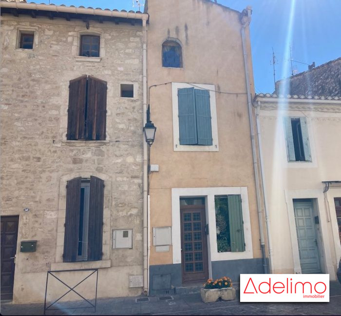 Maison ancienne à vendre, 6 pièces - Saint-Gilles 30800