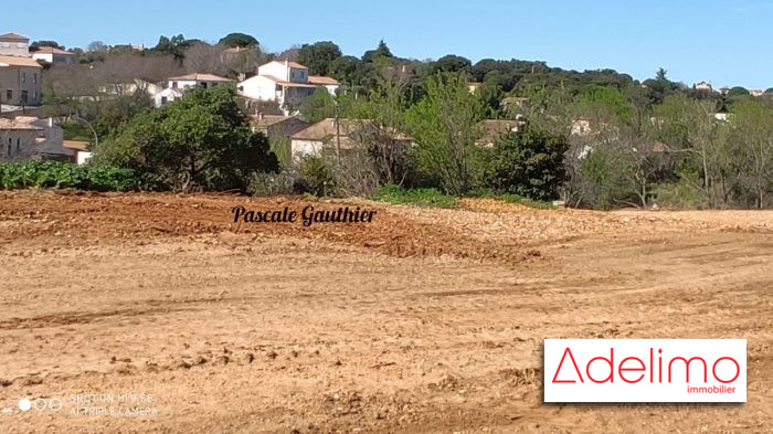 Terrain constructible à vendre, 2500 m² - Saint-Gilles 30800