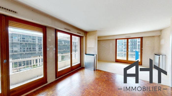 Appartement familial avec balcon de 25 m²