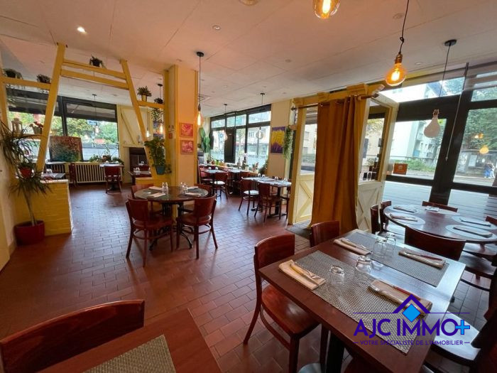 Restaurant, bar à vendre, 125 m² 50 places - Schiltigheim 67300