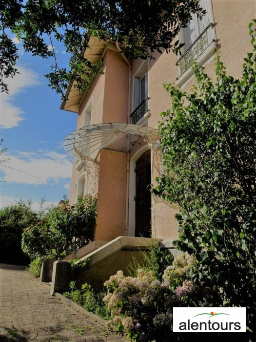 Maison ancienne à vendre, 5 pièces - Bessenay 69690