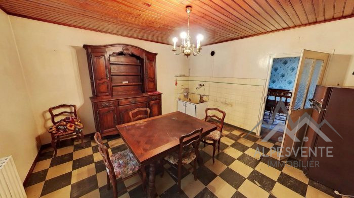 Maison mitoyenne 1 côté à vendre, 11 pièces - Seytroux 74430