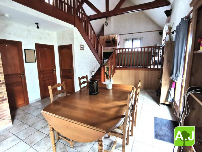 Maison traditionnelle à vendre, 5 pièces - Guainville 28260