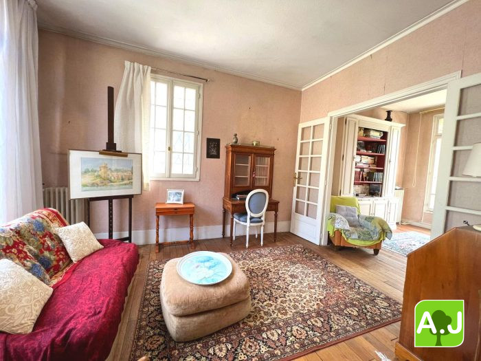 Maison ancienne à vendre, 5 pièces - Ivry-la-Bataille 27540