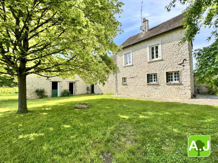 Maison ancienne à vendre, 4 pièces - Anet 28260