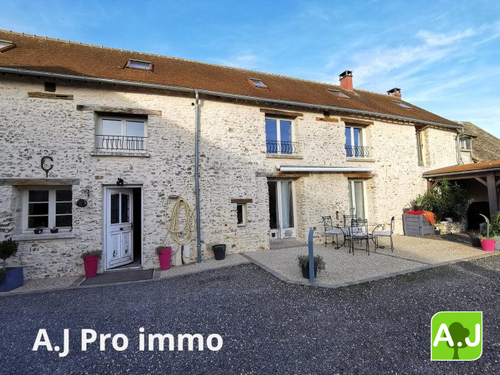 Maison mitoyenne 1 côté à vendre, 7 pièces - Houdan 78550