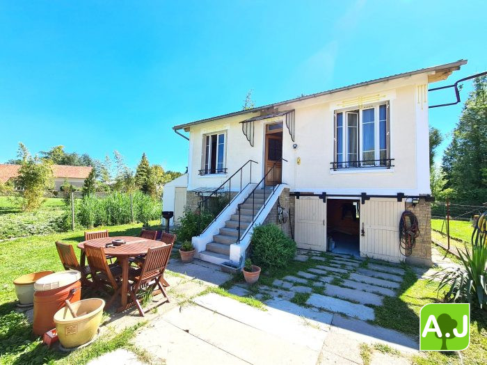 Maison ancienne à vendre, 4 pièces - Ivry-la-Bataille 27540