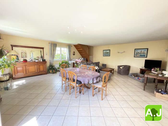 Maison individuelle à vendre, 6 pièces - Chambois 27240