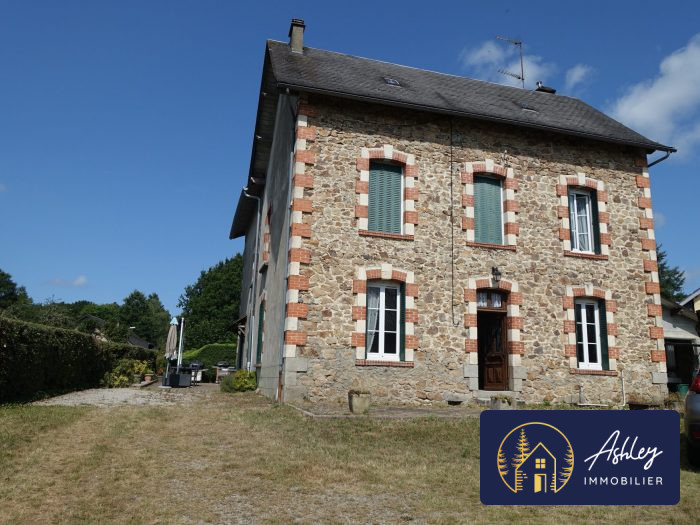 Maison ancienne à vendre, 4 pièces - Neuvic 19160