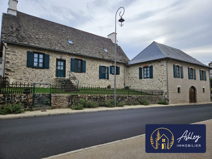 Maison ancienne à vendre, 6 pièces - Soursac 19550