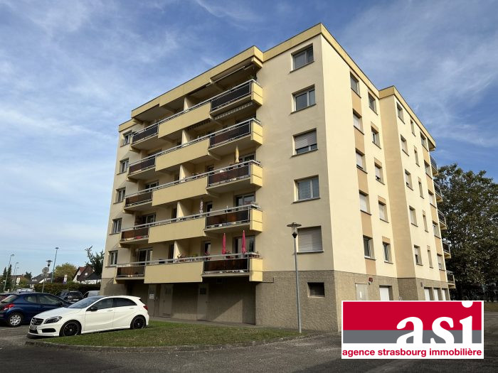 Appartement F2 de 46 m² avec un balcon et une cave à HOENHEIM