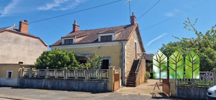 Detached house for sale, 7 rooms - Saint-Août 36120