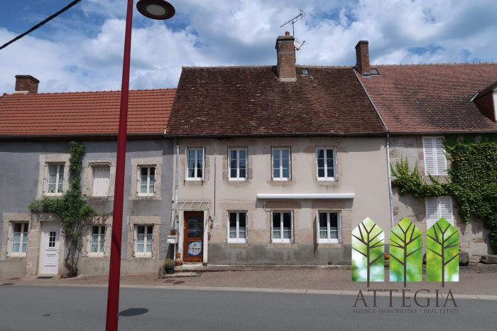 Maison mitoyenne 2 côtés à vendre, 4 pièces - Clugnat 23270