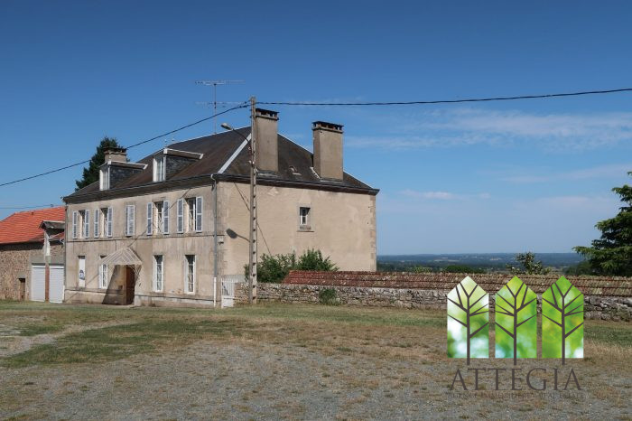 Bourgeois house for sale, 10 rooms - Châtelus-Malvaleix 23270