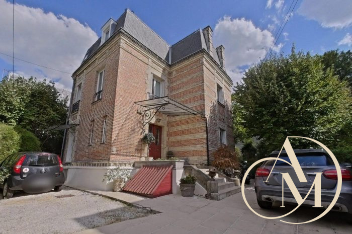 Maison ancienne à vendre, 7 pièces - Enghien-les-Bains 95880