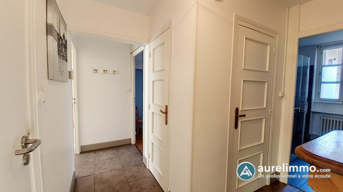 Appartement à louer, 4 pièces - Néris-les-Bains 03310