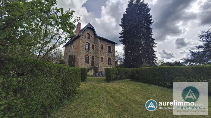 Villa à vendre, 13 pièces - Néris-les-Bains 03310