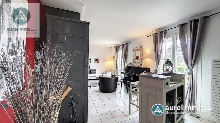 Maison individuelle à vendre, 8 pièces - Néris-les-Bains 03310