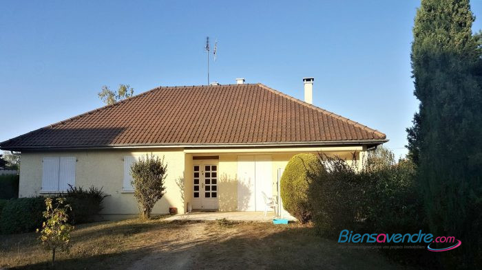 Maison traditionnelle à vendre, 5 pièces - Chasseneuil-du-Poitou 86360