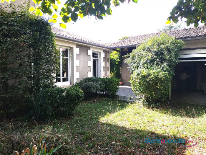 Maison individuelle à vendre, 8 pièces - Saint-Julien-l'Ars 86800