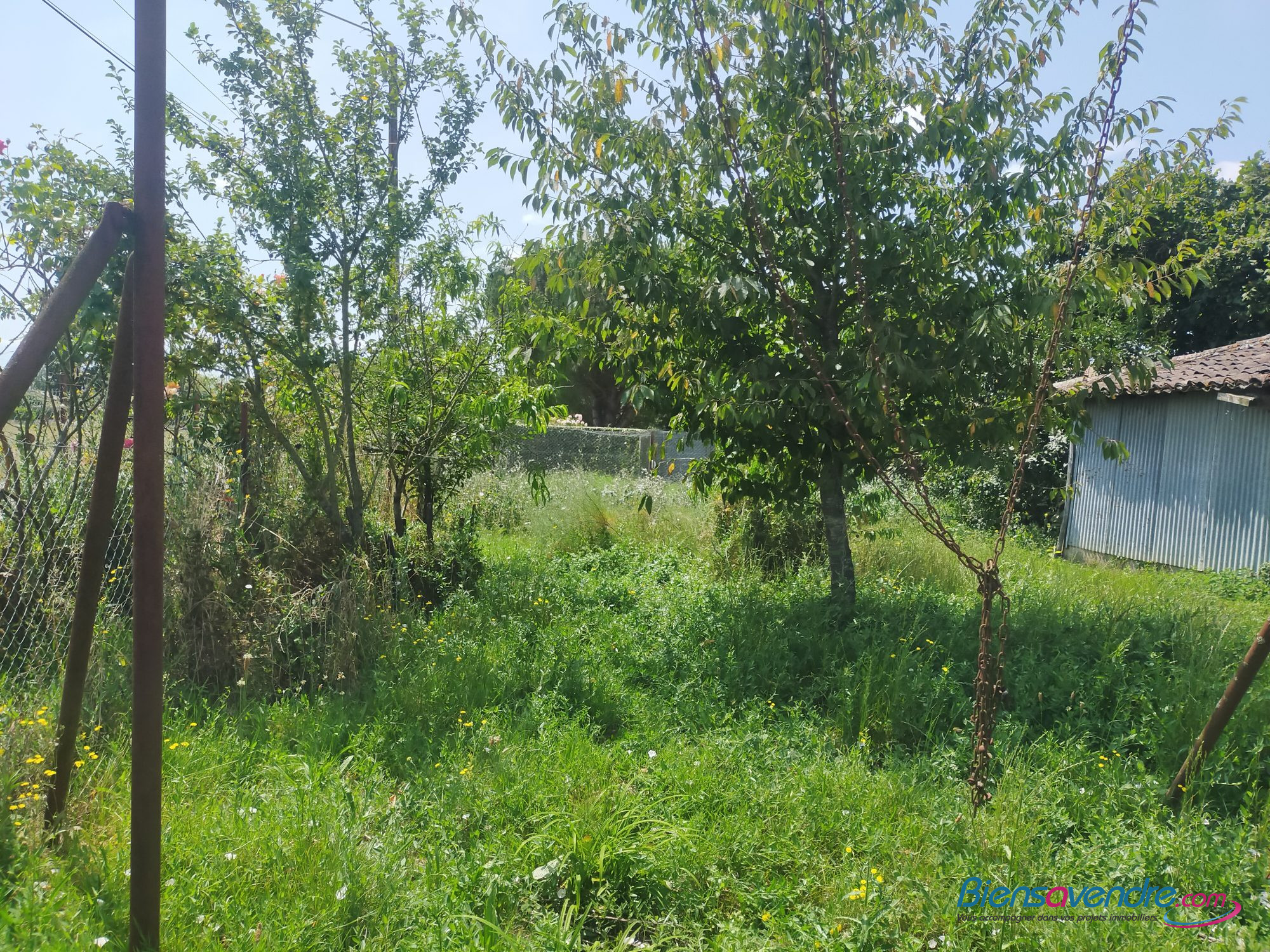 Vente Terrain SAINT-JULIEN-L ARS 86800 Vienne FRANCE