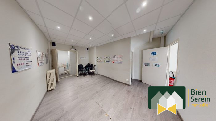 Local commercial à louer, 40 m² - Auneau-Bleury-Saint-Symphorien 28700