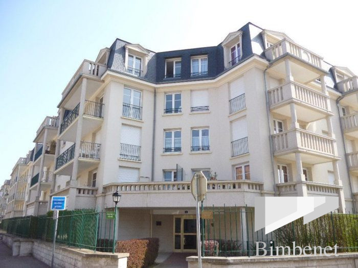 Appartement à vendre, 2 pièces - Orléans 45000