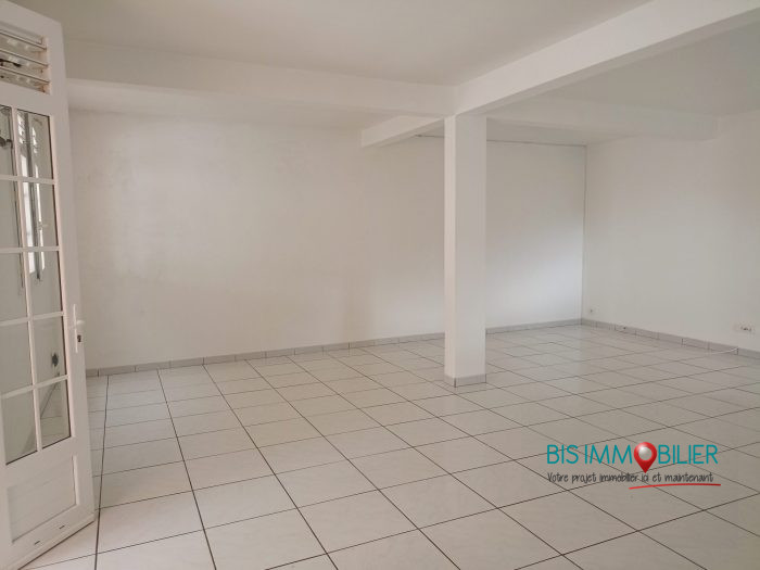 Duplex à louer, 4 pièces - Le Lamentin 97232