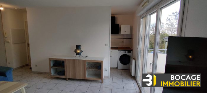 Appartement à vendre, 2 pièces - Bressuire 79300