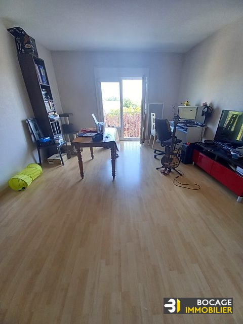 Appartement à vendre, 2 pièces - Bressuire 79300