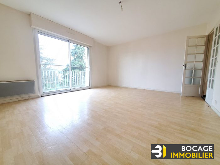 Appartement à vendre, 3 pièces - Bressuire 79300