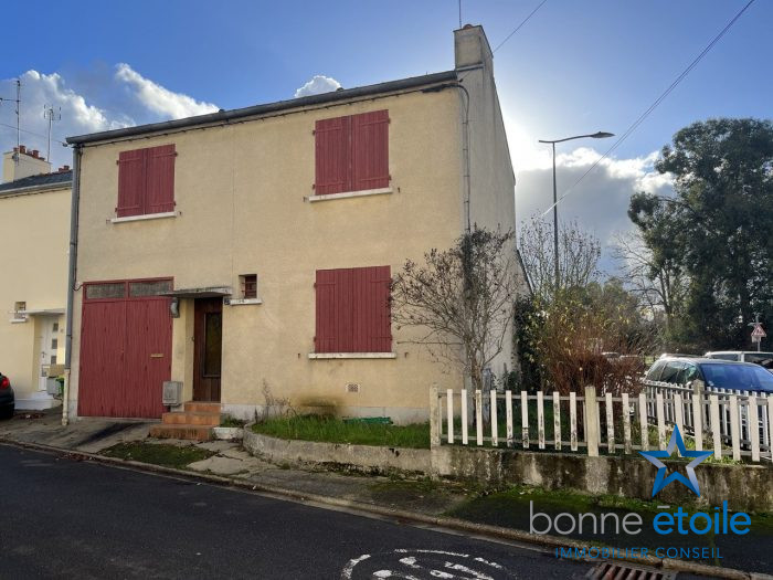 Maison mitoyenne 1 côté à vendre, 6 pièces - Allonnes 72700