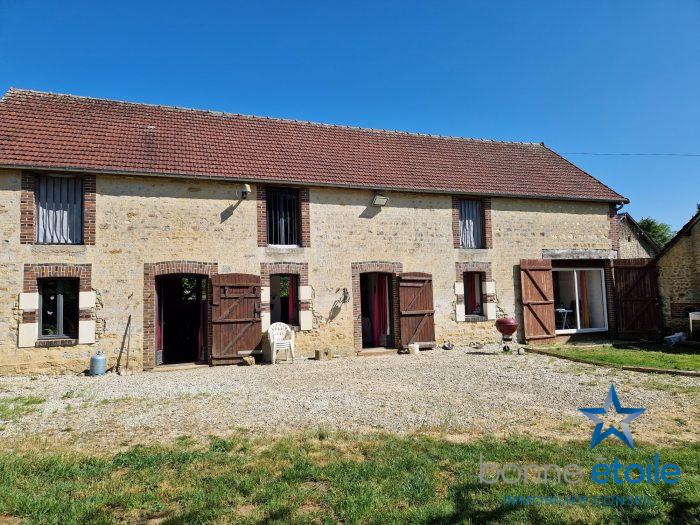 Maison de campagne à vendre, 8 pièces - Montchevrel 61170