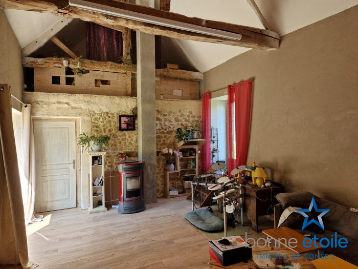 Maison de campagne à vendre, 8 pièces - Montchevrel 61170