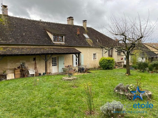 Maison ancienne à vendre, 5 pièces - Saint-Rémy-des-Monts 72600