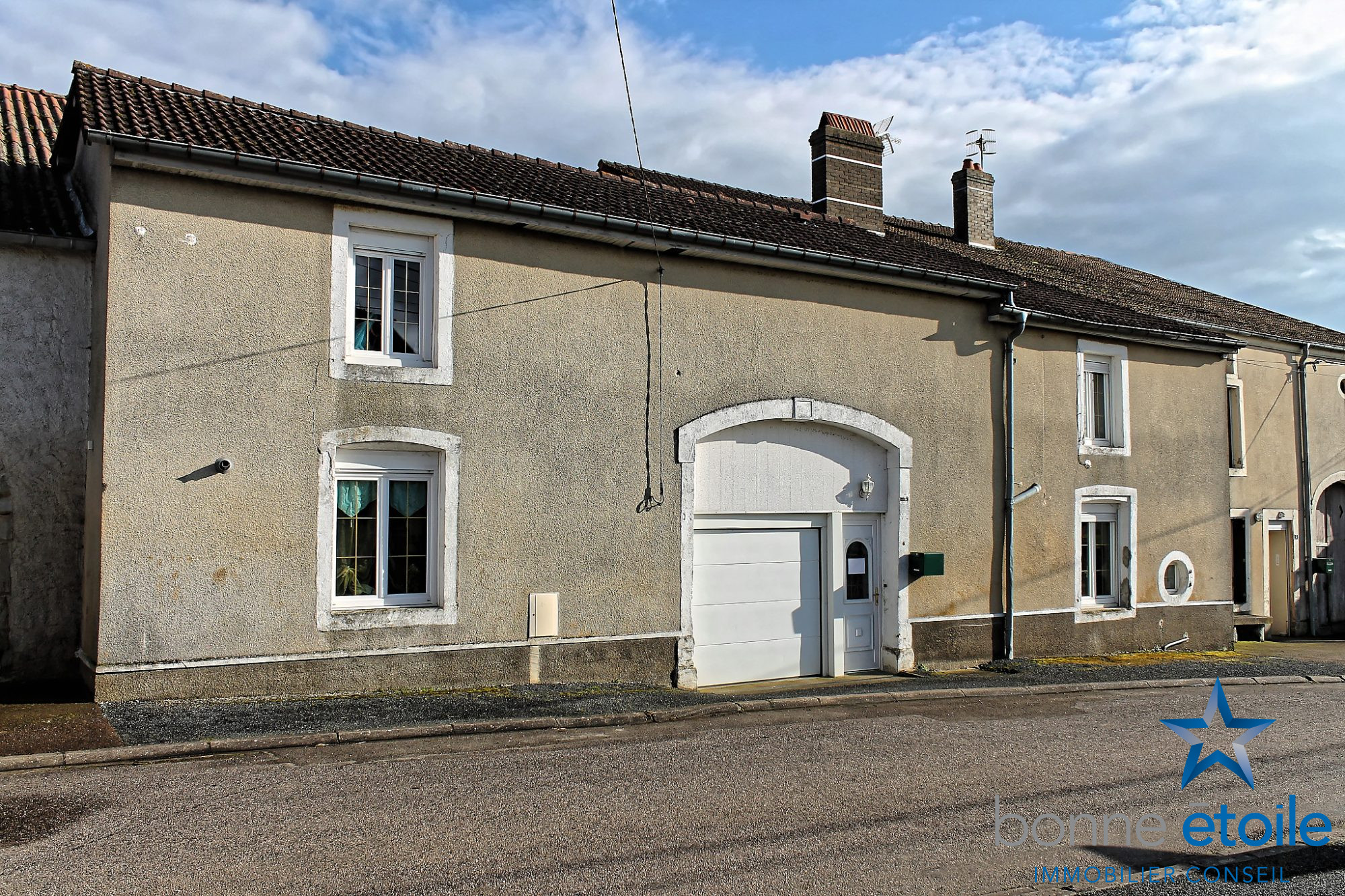 Vente Maison 165m² 6 Pièces à Breuvannes-en-Bassigny (52240) - Bonne Etoile
