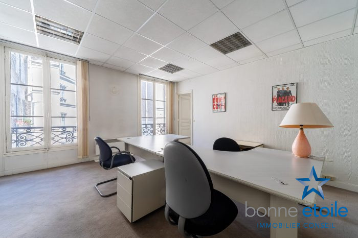 Bureau à vendre, 52 m² - Paris 75008