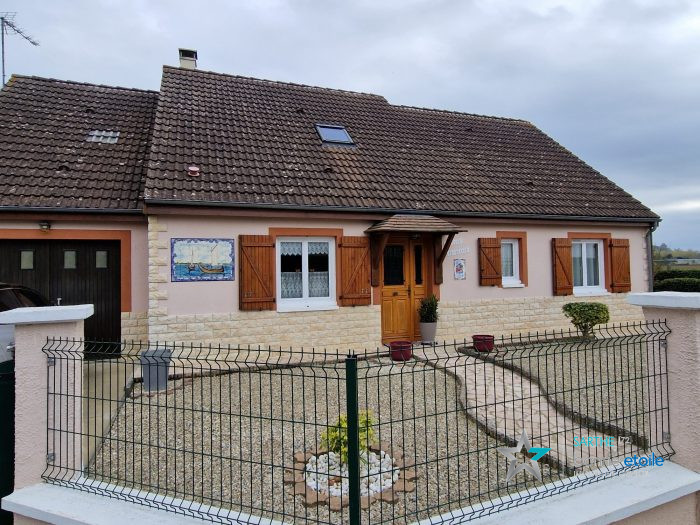 Maison traditionnelle à vendre, 5 pièces - Congé-sur-Orne 72290