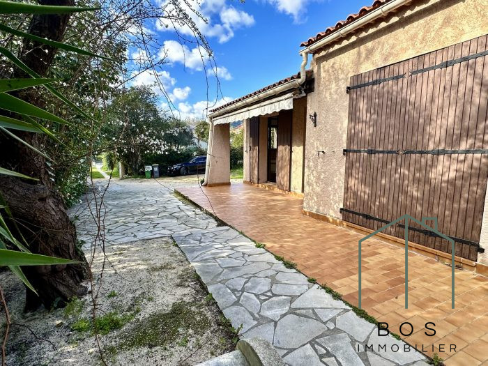 Villa à vendre, 4 pièces - Toulon 83000
