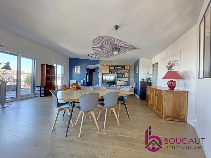 Appartement à louer, 5 pièces - Le Plessis-Robinson 92350