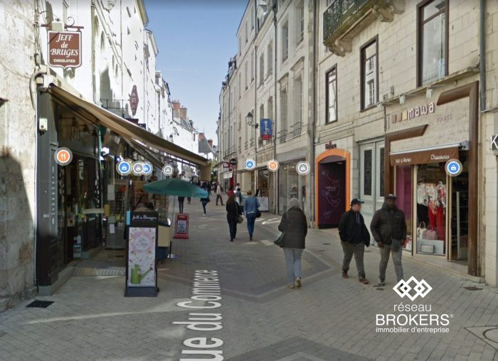Boutique 103 m² Blois centre-ville